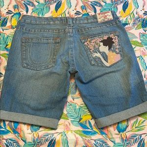 True Religion Bobby shorts with embroidery